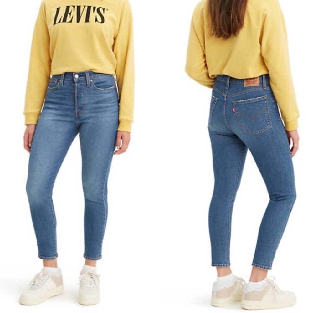 Levi’s Wedgie Skinny Jeans
